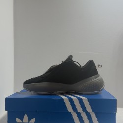 Baskets Adidas Noir / Gris