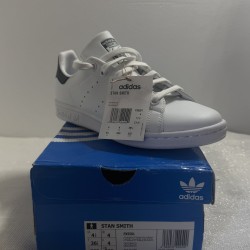 Stan Smith Blanc / Bleu marine