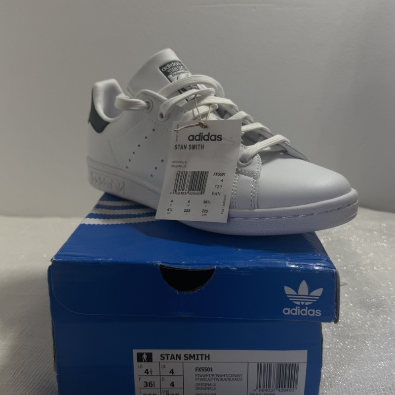 Stan Smith Blanc / Bleu marine